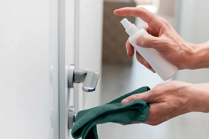 Tuergriffe Desinfektion Helpling