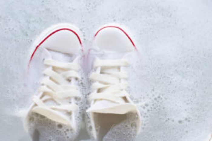Soak Shoes Before Washing Dirty Sneakers 300X200 1